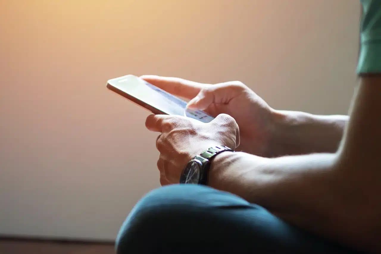 Top business mobile networks UK: Best Plans Explained