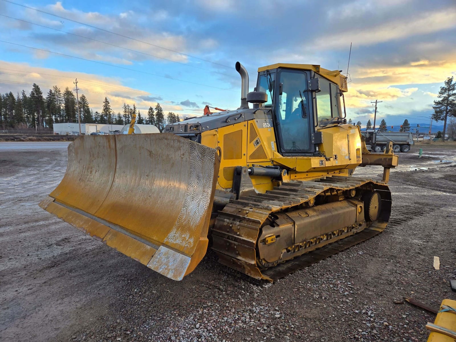 Reliable Equipment Hailing for Construction Projects